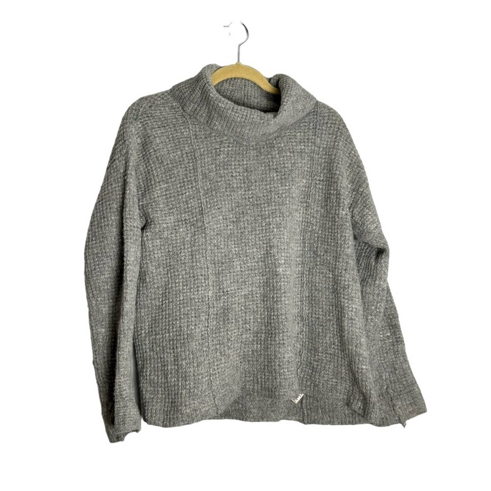 Free People 100% Wool Gray Cowl Neck Long Sleeve Sweater  Medium
